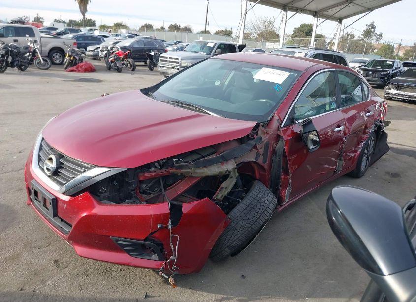 Photo 2 of 2017 Nissan Altima 2.5 SV (VIN 1N4AL3AP7HC276281)