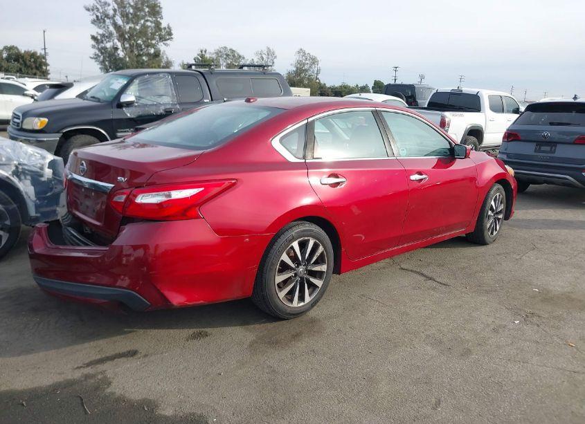 Photo 4 of 2017 Nissan Altima 2.5 SV (VIN 1N4AL3AP7HC276281)