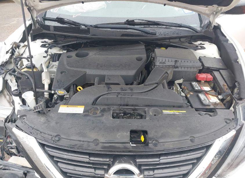 Photo 10 of 2017 Nissan Altima 2.5 SR (VIN 1N4AL3AP7HC282968)