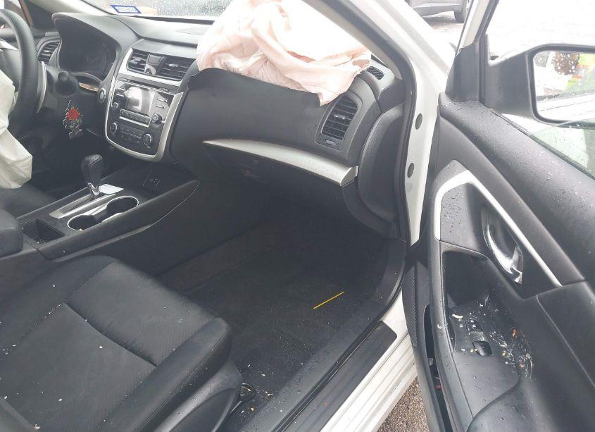 Photo 5 of 2017 Nissan Altima 2.5 SR (VIN 1N4AL3AP7HC282968)