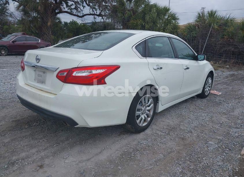 Photo 4 of 2017 Nissan Altima 2.5 S (VIN 1N4AL3AP7HC284896)