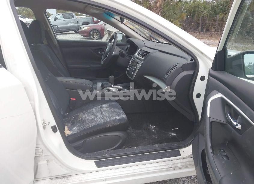 Photo 5 of 2017 Nissan Altima 2.5 S (VIN 1N4AL3AP7HC284896)