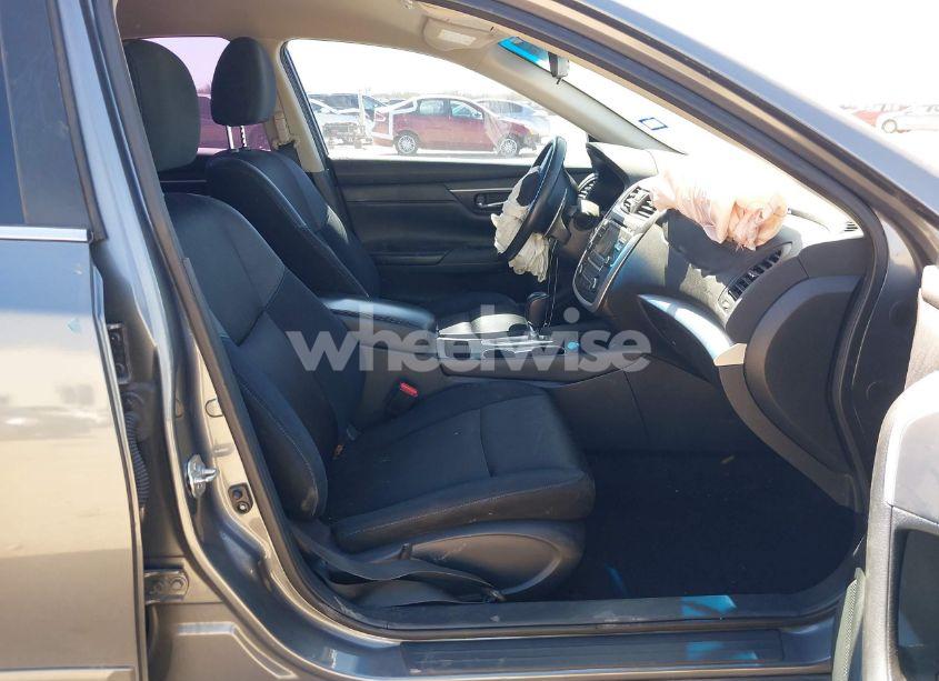 Photo 5 of 2017 Nissan Altima 2.5 SR (VIN 1N4AL3AP7HC294683)