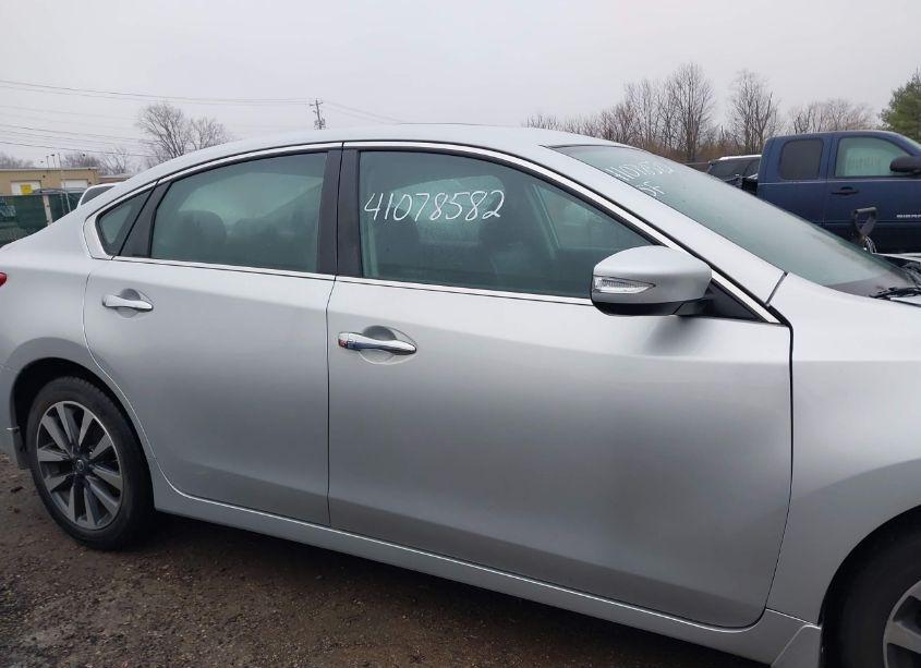 Photo 12 of 2017 Nissan Altima 2.5 SL (VIN 1N4AL3AP7HC295817)