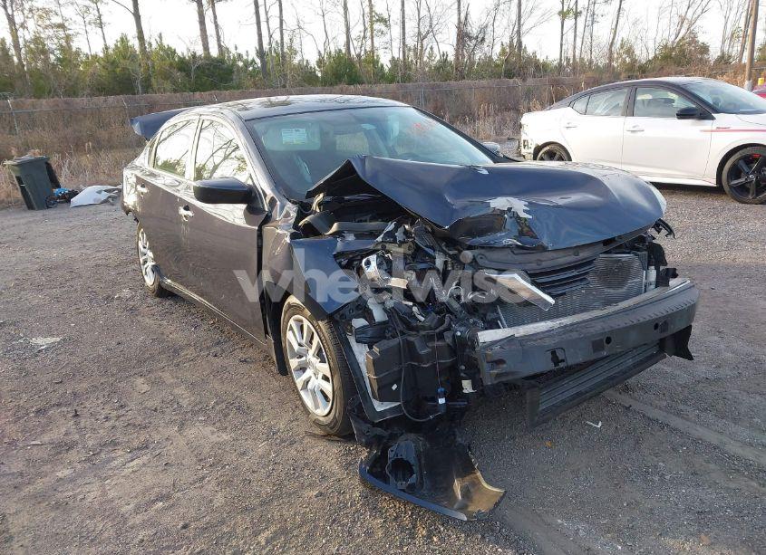 2017 Nissan Altima 2.5 S (VIN 1N4AL3AP7HC298121) main photo