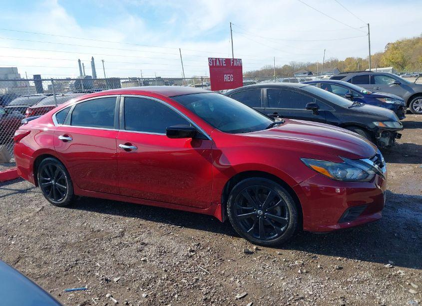 Photo 13 of 2017 Nissan Altima 2.5 SR (VIN 1N4AL3AP7HC476626)