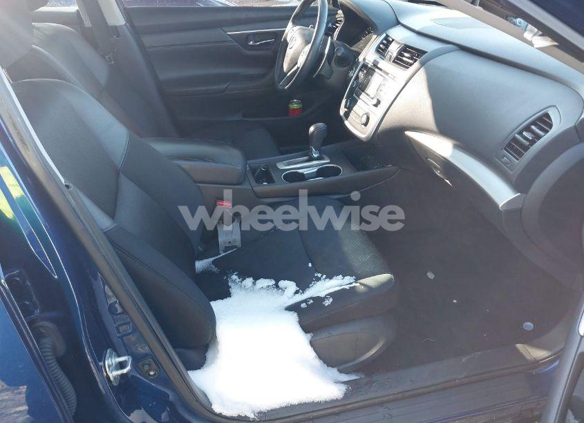 Photo 5 of 2017 Nissan Altima 2.5 SR (VIN 1N4AL3AP7HC483818)