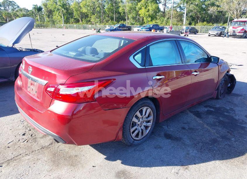 Photo 4 of 2017 Nissan Altima 2.5 S (VIN 1N4AL3AP7HN322261)