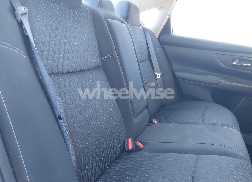 Photo 8 of 2017 Nissan Altima 2.5 S (VIN 1N4AL3AP7HN322261)