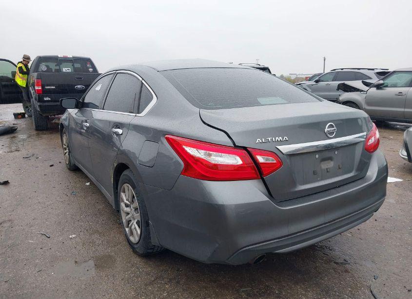 Photo 3 of 2017 Nissan Altima 2.5 S (VIN 1N4AL3AP7HN326908)