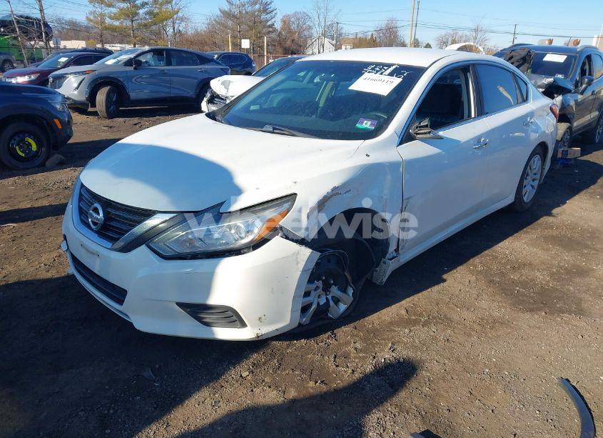 Photo 2 of 2017 Nissan Altima 2.5 S (VIN 1N4AL3AP7HN331137)