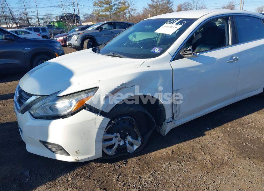 Photo 6 of 2017 Nissan Altima 2.5 S (VIN 1N4AL3AP7HN331137)