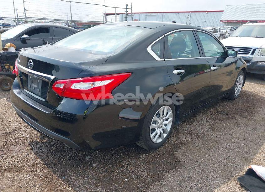 Photo 4 of 2017 Nissan Altima 2.5 S (VIN 1N4AL3AP7HN333213)