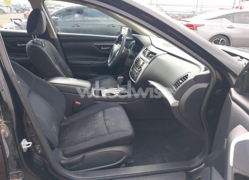 Photo 5 of 2017 Nissan Altima 2.5 S (VIN 1N4AL3AP7HN333213)