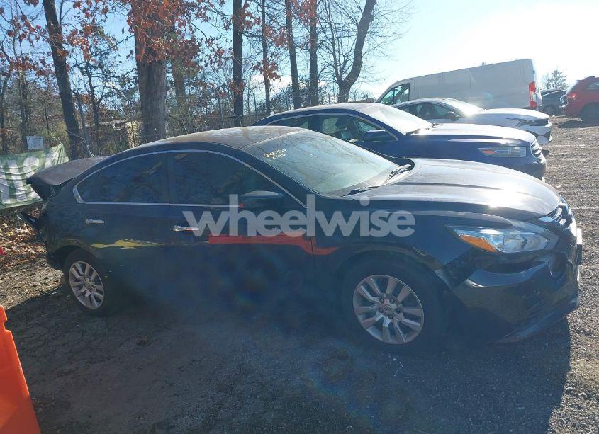 Photo 14 of 2017 Nissan Altima 2.5 S (VIN 1N4AL3AP7HN333230)