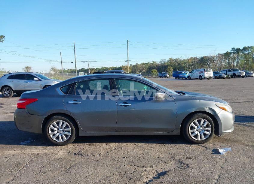 Photo 13 of 2017 Nissan Altima 2.5 S (VIN 1N4AL3AP7HN337553)