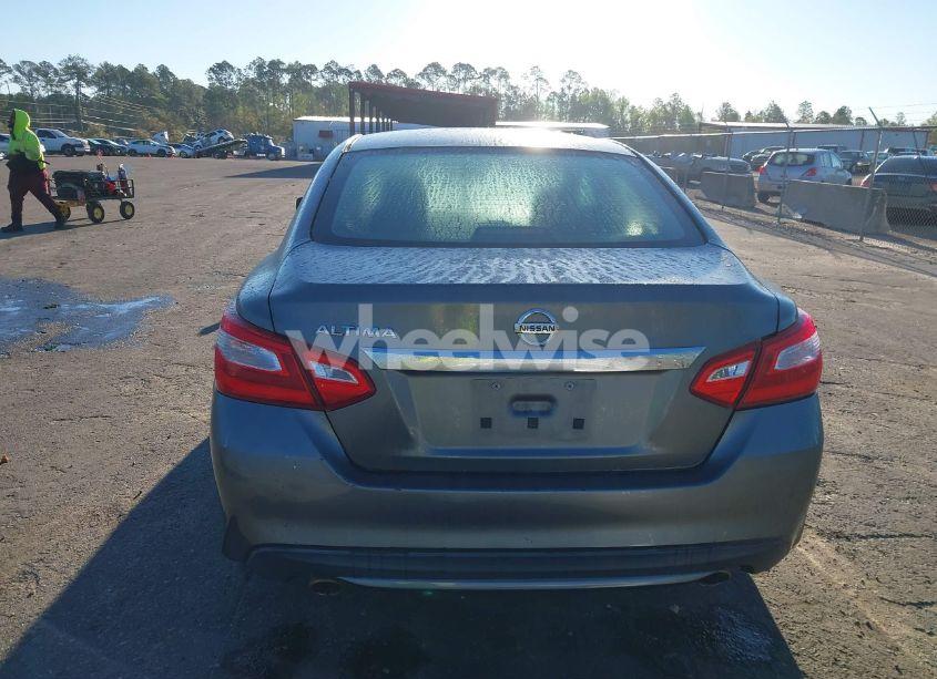 Photo 16 of 2017 Nissan Altima 2.5 S (VIN 1N4AL3AP7HN337553)