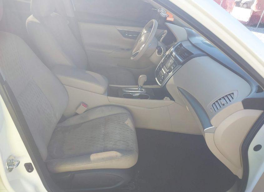 Photo 5 of 2017 Nissan Altima 2.5 S (VIN 1N4AL3AP7HN340548)