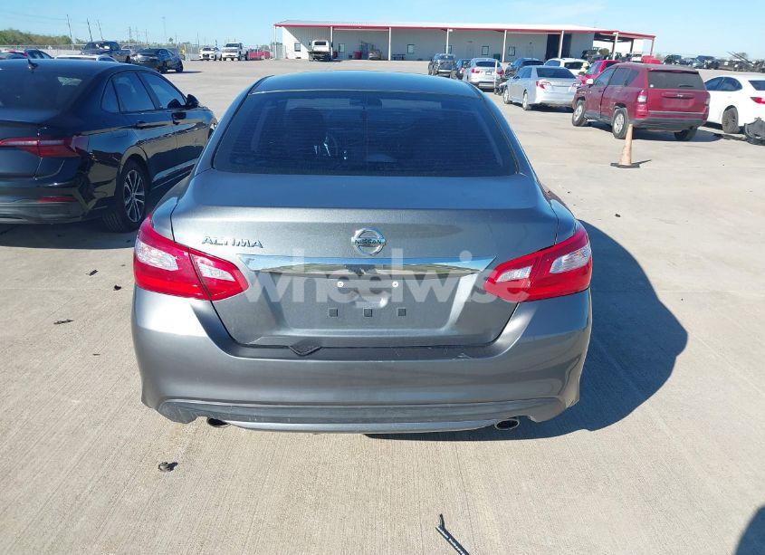 Photo 16 of 2017 Nissan Altima 2.5 S (VIN 1N4AL3AP7HN340713)