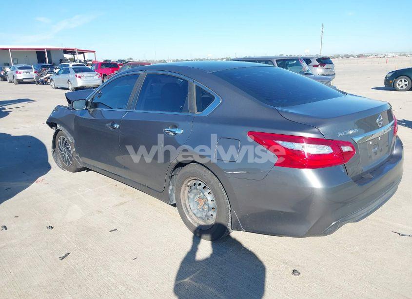 Photo 3 of 2017 Nissan Altima 2.5 S (VIN 1N4AL3AP7HN340713)