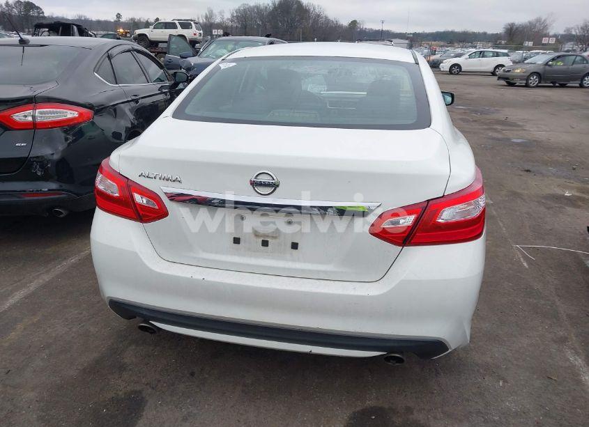 Photo 16 of 2017 Nissan Altima 2.5 S (VIN 1N4AL3AP7HN342414)