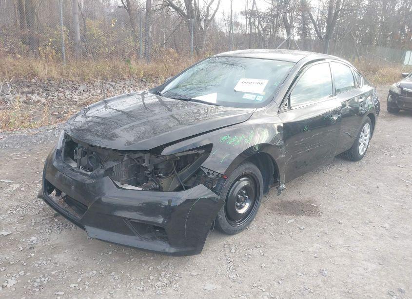 Photo 2 of 2017 Nissan Altima 2.5 S (VIN 1N4AL3AP7HN345152)