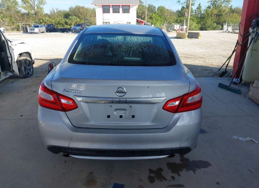 Photo 16 of 2017 Nissan Altima 2.5 S (VIN 1N4AL3AP7HN350979)