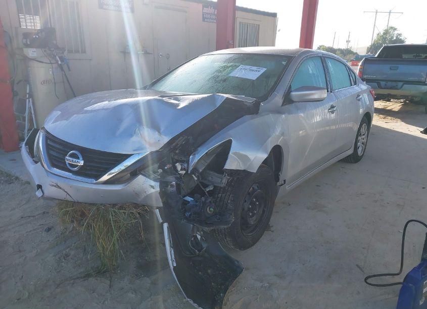 Photo 2 of 2017 Nissan Altima 2.5 S (VIN 1N4AL3AP7HN350979)