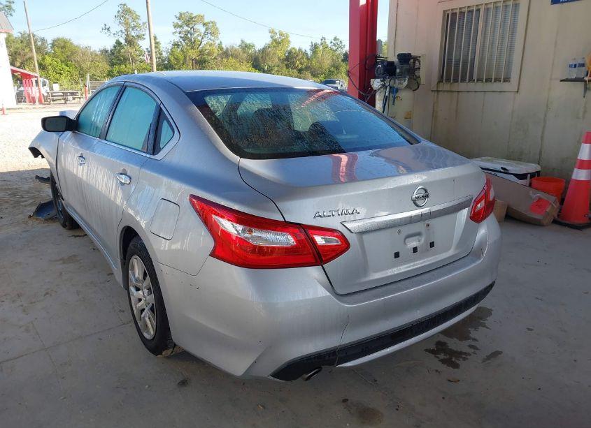 Photo 3 of 2017 Nissan Altima 2.5 S (VIN 1N4AL3AP7HN350979)