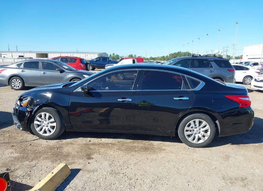 Photo 14 of 2017 Nissan Altima 2.5 S (VIN 1N4AL3AP7HN360525)