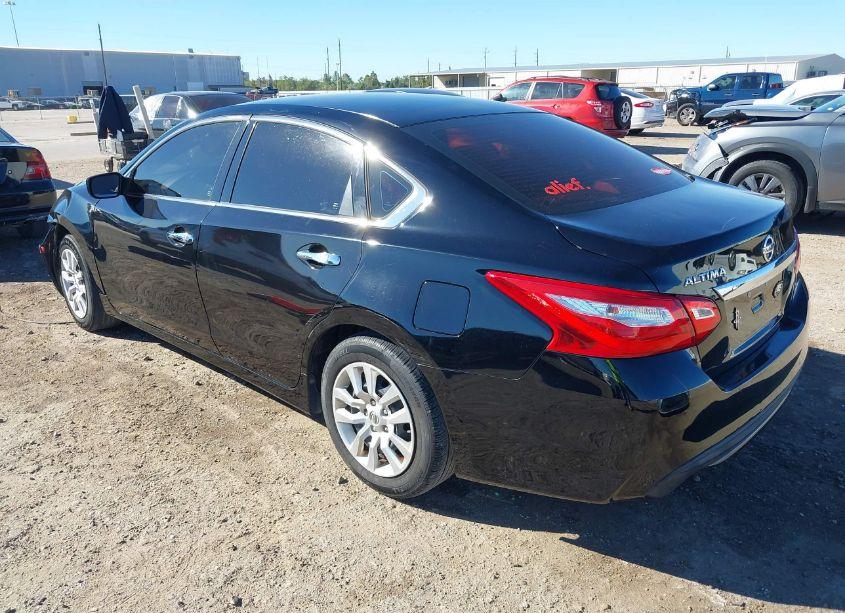 Photo 3 of 2017 Nissan Altima 2.5 S (VIN 1N4AL3AP7HN360525)