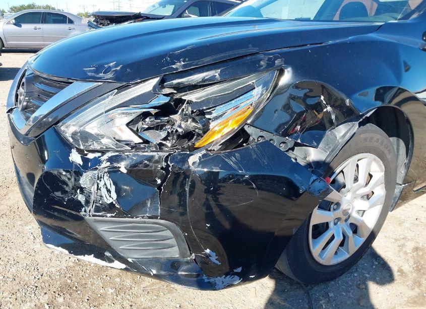 Photo 6 of 2017 Nissan Altima 2.5 S (VIN 1N4AL3AP7HN360525)