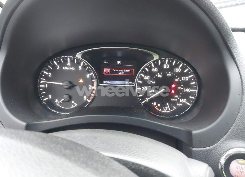 Photo 7 of 2018 Nissan Altima 2.5 SV (VIN 1N4AL3AP7JC108369)