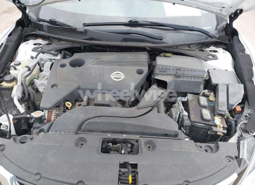 Photo 10 of 2018 Nissan Altima 2.5 S (VIN 1N4AL3AP7JC109943)