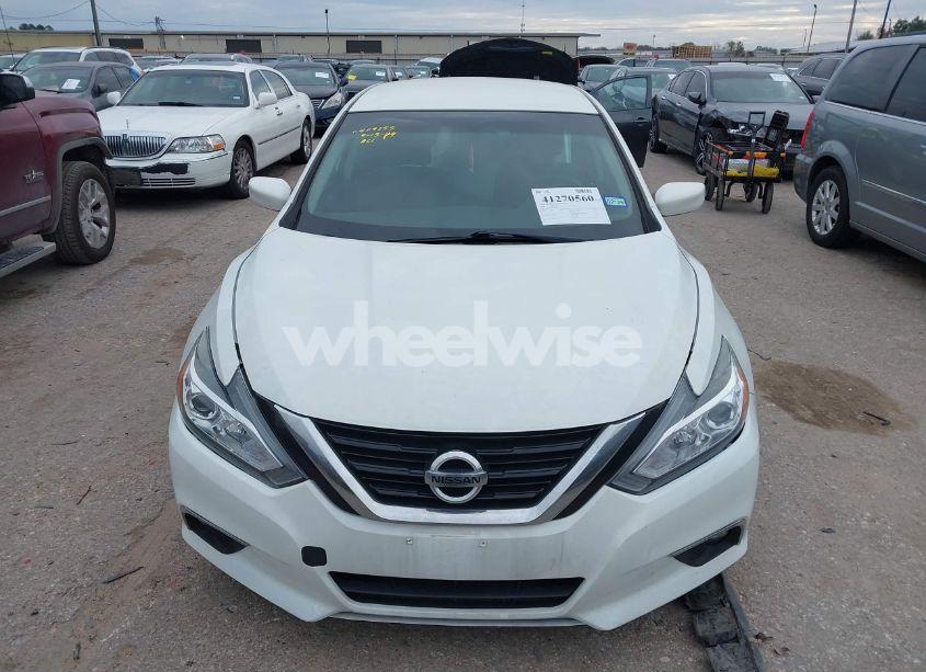 Photo 12 of 2018 Nissan Altima 2.5 S (VIN 1N4AL3AP7JC109943)