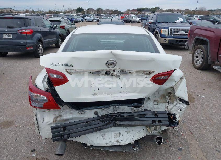 Photo 16 of 2018 Nissan Altima 2.5 S (VIN 1N4AL3AP7JC109943)