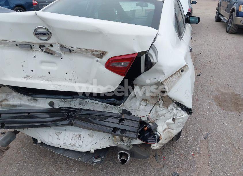 Photo 6 of 2018 Nissan Altima 2.5 S (VIN 1N4AL3AP7JC109943)