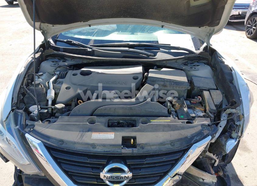 Photo 10 of 2018 Nissan Altima 2.5 SV (VIN 1N4AL3AP7JC111627)