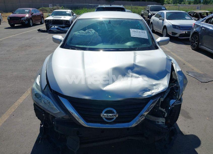 Photo 12 of 2018 Nissan Altima 2.5 SV (VIN 1N4AL3AP7JC111627)