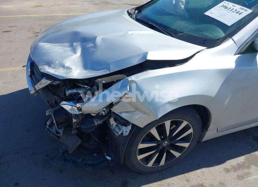 Photo 6 of 2018 Nissan Altima 2.5 SV (VIN 1N4AL3AP7JC111627)