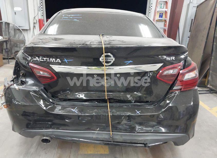 Photo 16 of 2018 Nissan Altima 2.5 SR (VIN 1N4AL3AP7JC114298)