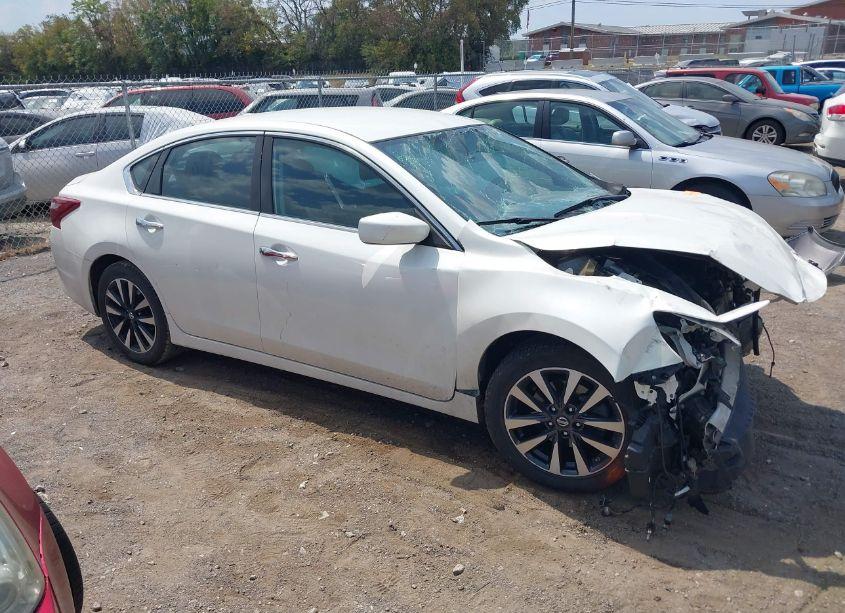 Photo 12 of 2018 Nissan Altima 2.5 SV (VIN 1N4AL3AP7JC119128)