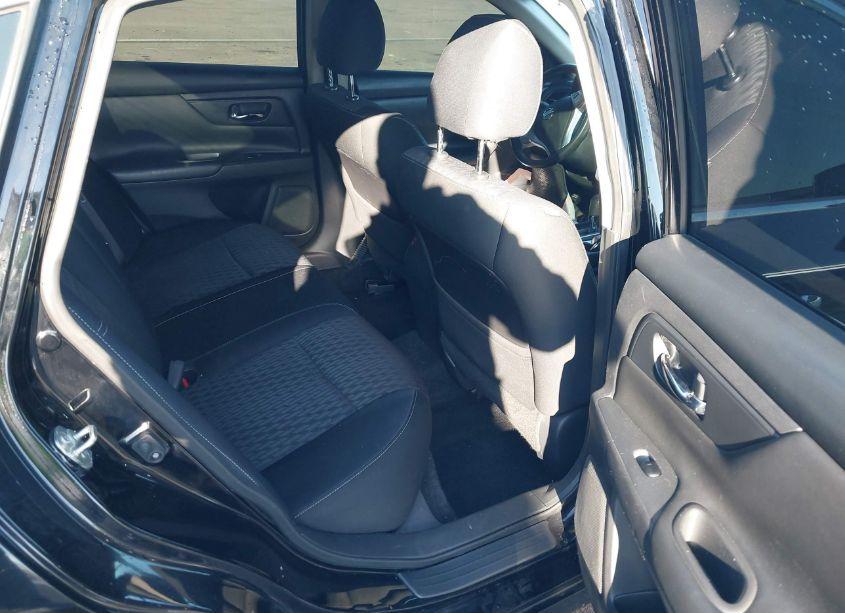 Photo 8 of 2018 Nissan Altima 2.5 S (VIN 1N4AL3AP7JC125401)