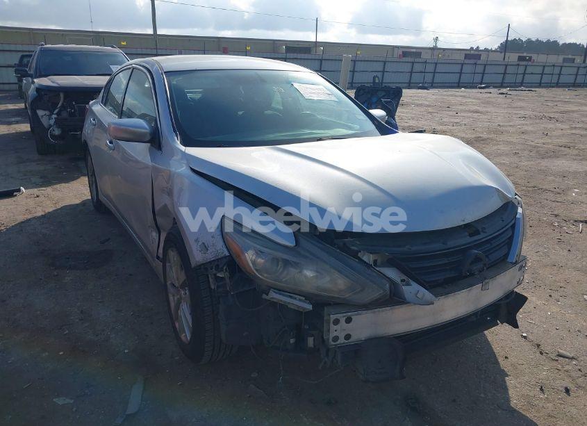 2018 Nissan Altima 2.5 SV (VIN 1N4AL3AP7JC126967) main photo