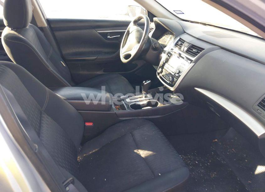 Photo 5 of 2018 Nissan Altima 2.5 SV (VIN 1N4AL3AP7JC126967)