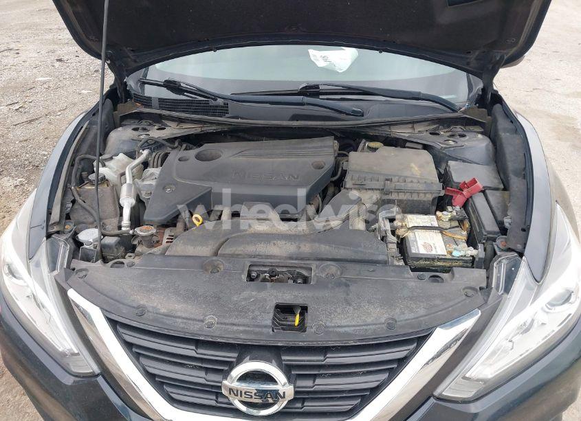 Photo 10 of 2018 Nissan Altima 2.5 SL (VIN 1N4AL3AP7JC128279)