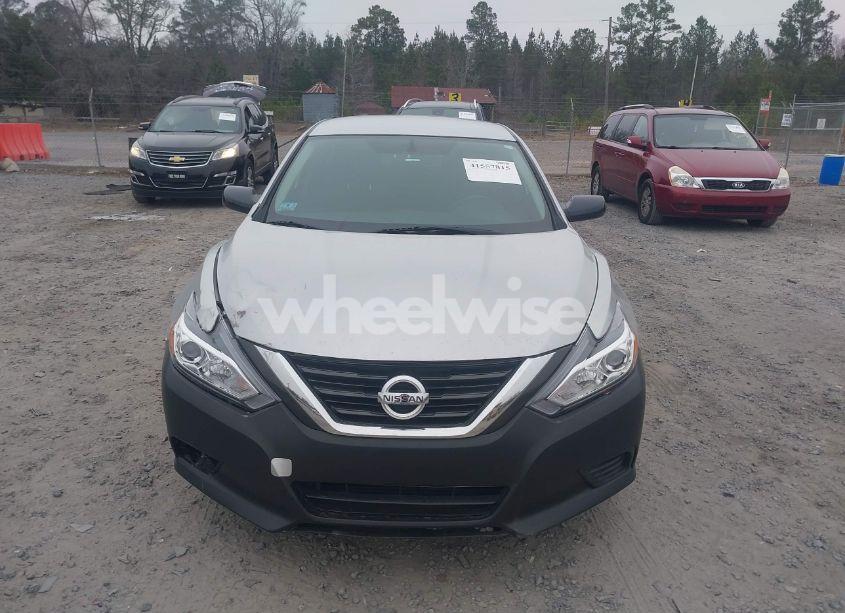 Photo 12 of 2018 Nissan Altima 2.5 S (VIN 1N4AL3AP7JC144921)