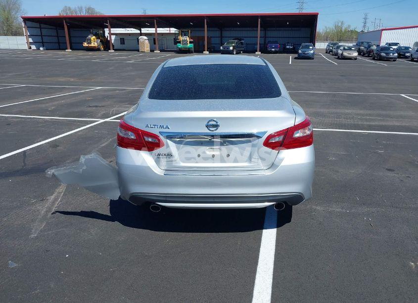 Photo 16 of 2018 Nissan Altima 2.5 S (VIN 1N4AL3AP7JC147656)