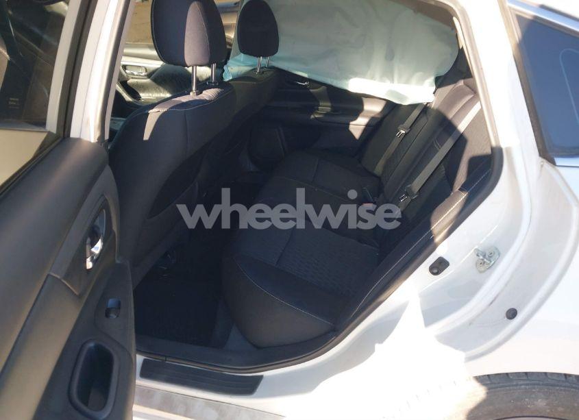 Photo 8 of 2018 Nissan Altima 2.5 S (VIN 1N4AL3AP7JC156082)