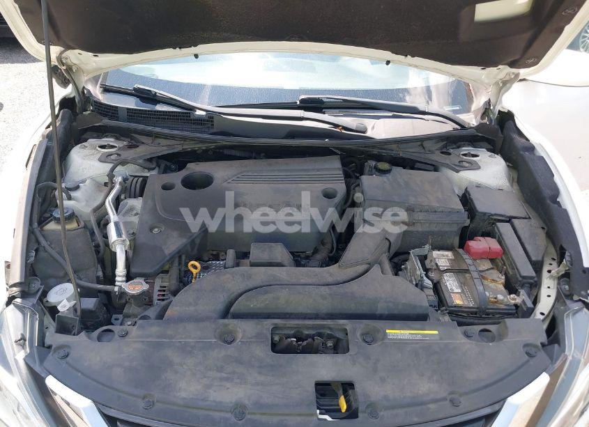 Photo 10 of 2018 Nissan Altima 2.5/S/SV/SL/SR (VIN 1N4AL3AP7JC159368)